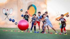 埃孔：关于奖金的事存在一些误解，我们现在像兄弟一样团结